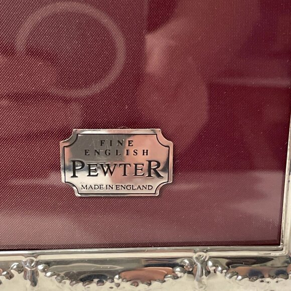 Fine English Pewter Double Picture Frame for 4 X 6 Photos Art Nouveau Burgundy B - Picture 4 of 9